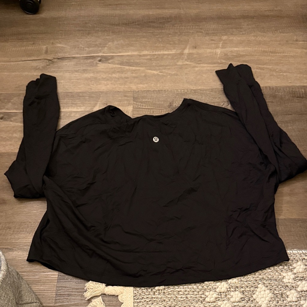 Lululemon Black Longsleeve